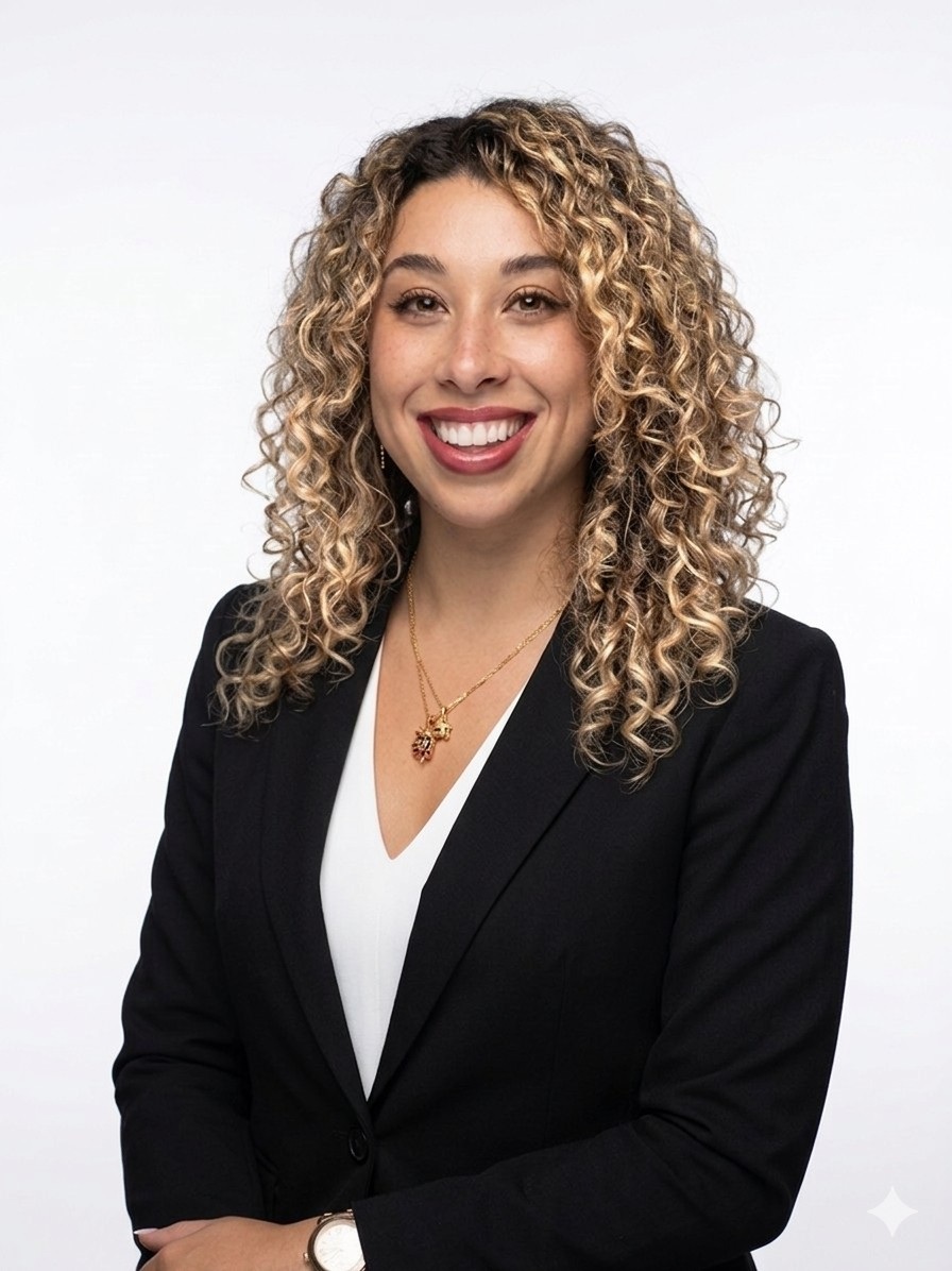 Melani Bozzolasco - Sales Associate